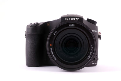 Sony RX10 III